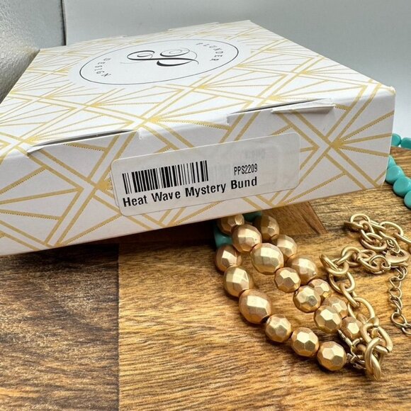 Plunder DEIDRE Heat Wave Mystery Bundle Necklace With Gold & Turquoise Beads - Picture 5 of 6